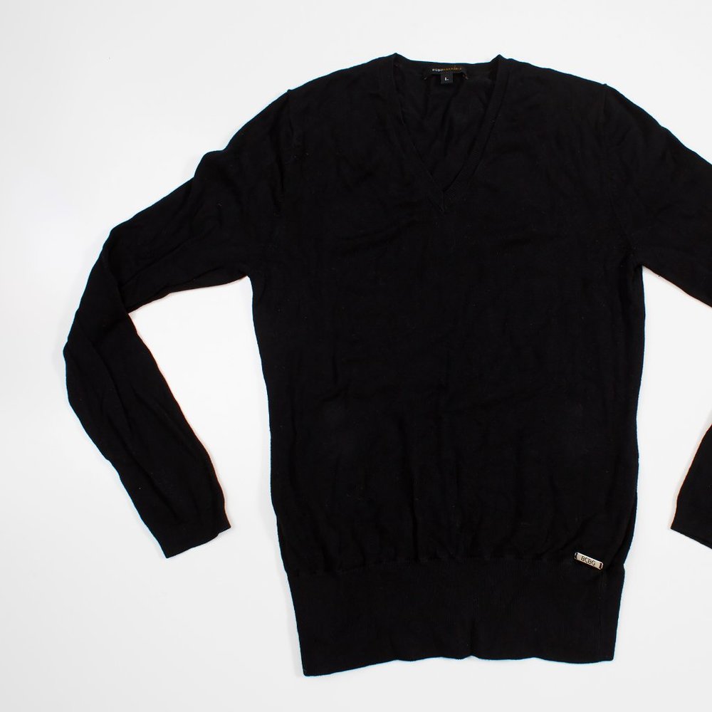 BCBGMAXAZRIA Basic Black Crewneck Sweater - L